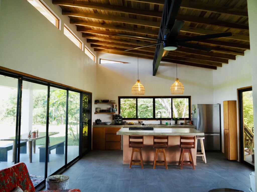 Moderne Architektur in den Tropen Guanacaste